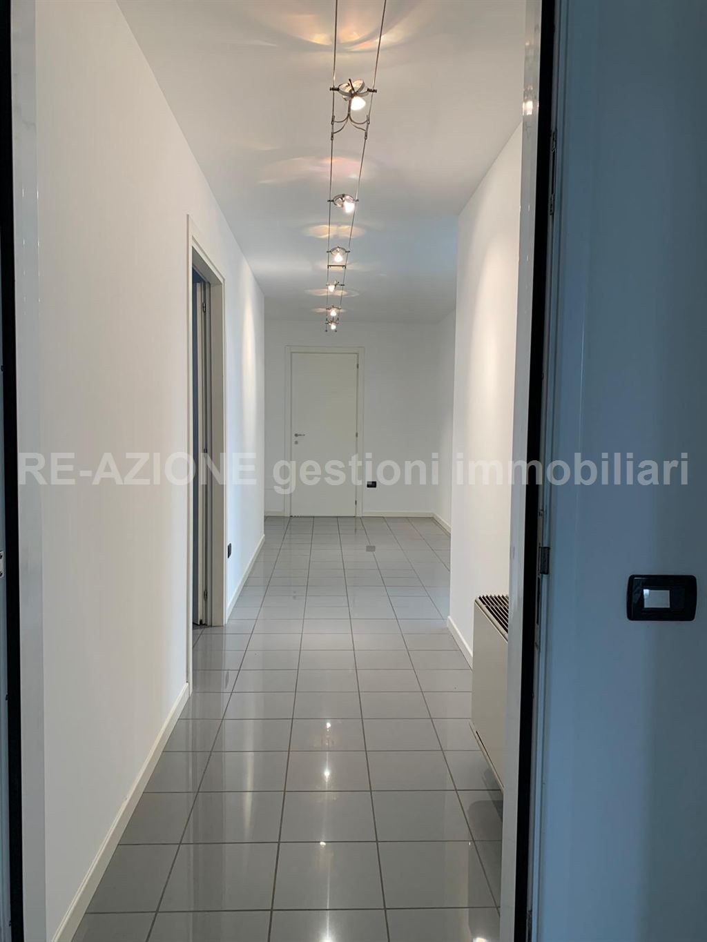 UFFICI DIREZIONALI O AD USO COMMERCIALE ALTAVILLA VICENTINA - VICENZA
