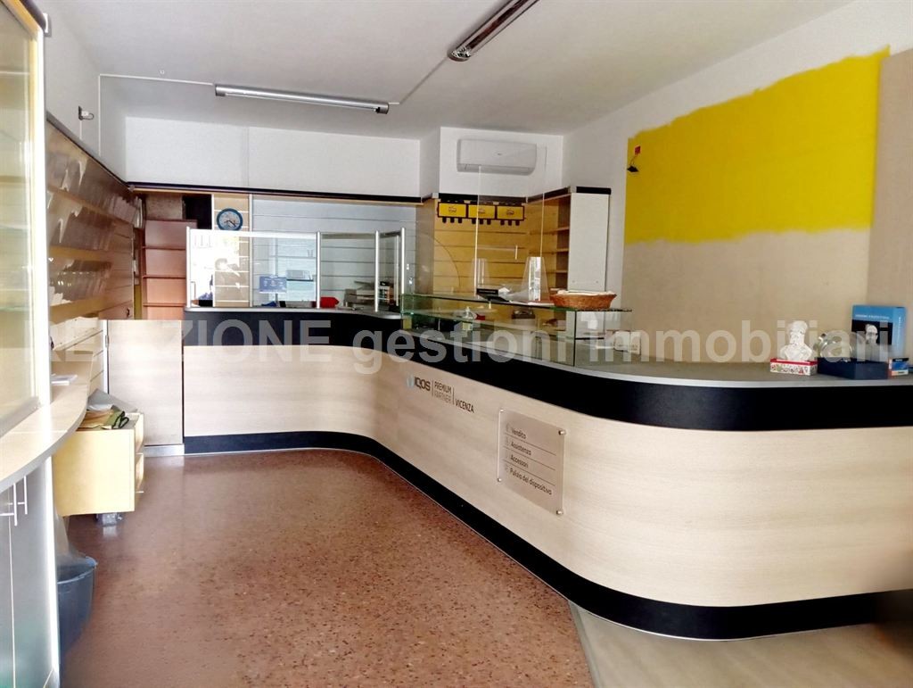 NEGOZIO IN AFFITTO A VICENZA (VI)